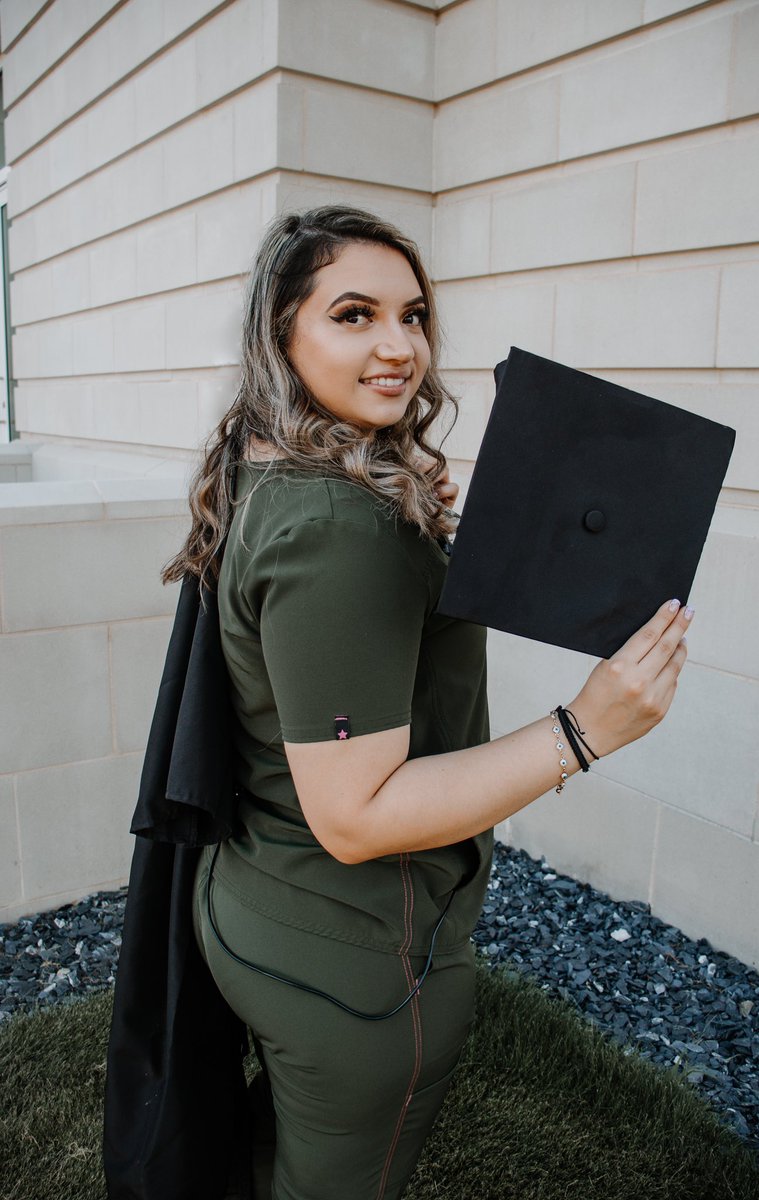 YoSoy_April's tweet photo. “Set your goals high and don’t stop til you get there!” - Bo Jackson 🪥🦷💙 https://t.co/ZUduqkzFKR