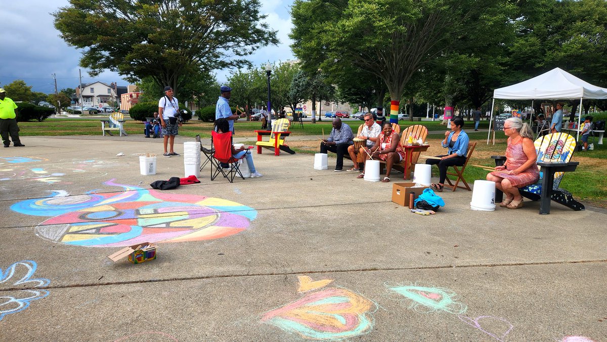 acpublicarts's tweet photo. Thank you to everyone who came out for our final #48blocksac event! View the full map of the chairs and boxes on our website: https://t.co/lEvJv6Y71w
#acartsfoundation #48bac #48blocksac #weareac #doac #atlanticcity #whynotac #respectac #njarts #artsinyourcommunity https://t.co/iQUbU0WexV