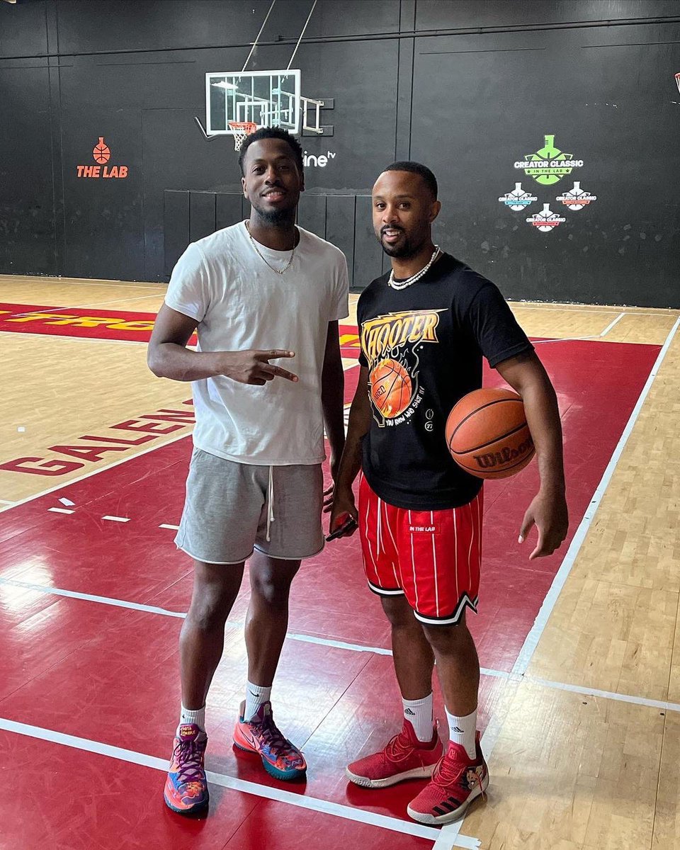 TheSevenSeven's tweet photo. In the lab. 🫡🏀

@DevInTheLab in 
@_JordanJimenez x 77

#SVNSVN https://t.co/cy8jL05uwB