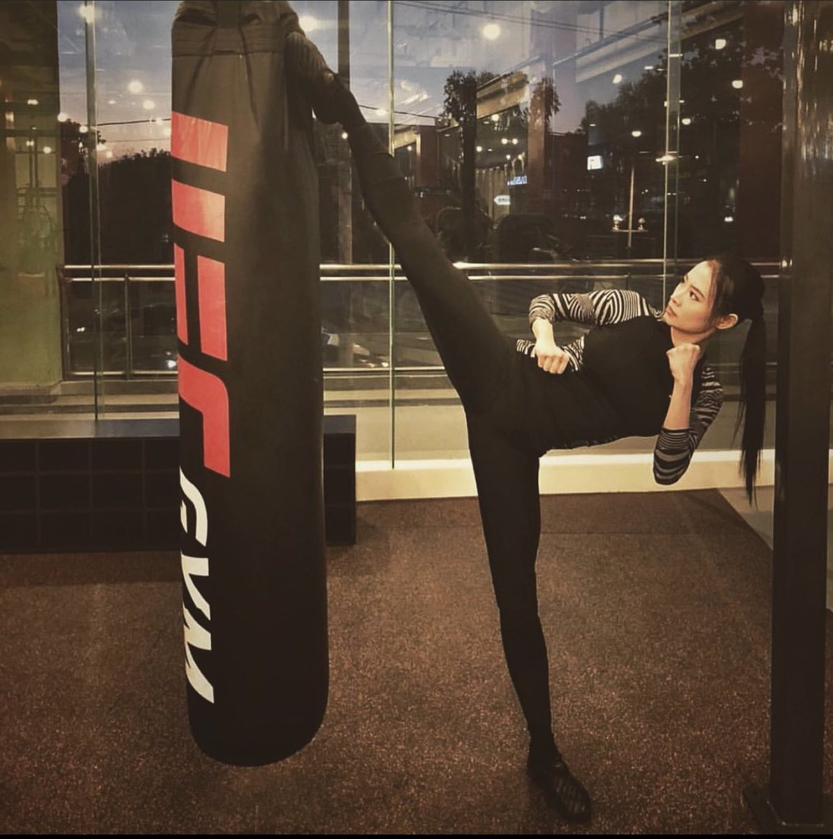 janicehung's tweet photo. Clear your mind of CAN’T. Never let FEAR decide your future. Join us 👉 https://t.co/5uqMcd91Py checkout #WushuWarriorsNFT➡️https://t.co/aE1zMmwf8g #SoloNation #NFT #NFTs #XRP #XRPL #NFTCommunity #XRPArmy #WushuChampion #JaniceHung https://t.co/FTqiErFpDw