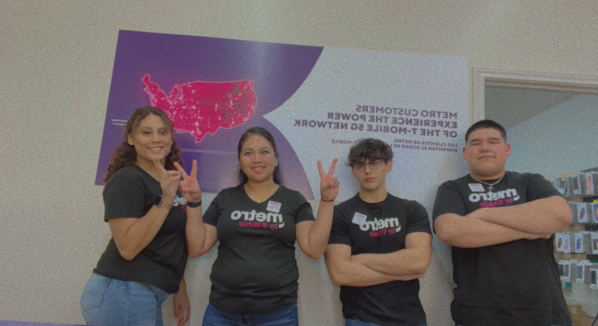 theresa2129's tweet photo. Come and visit our Edinburg team at 1649 w university dr Edinburg Tx 78539 where we specialize with great customer service @purely_wireless https://t.co/xHRGE8TO0O