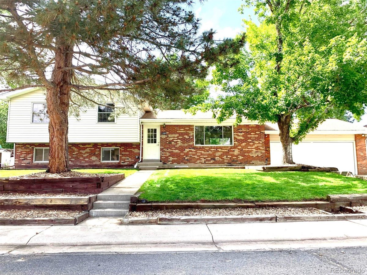 Jameyhoag's tweet photo. Interested in this property? Contact me to see it in person! #homesforsale  https://t.co/dUyXBrG99Y https://t.co/NVuZ7zj8cg