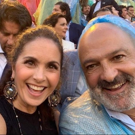 Eternacolungera's tweet photo. MIS ETERNOS 😭 💖@LuceroMexico MICHO PASARA TU CUMPLE CONTIGO PEQUEÑITA?? #LuceroFelizCumple #luceroymicho #Lucero https://t.co/w5oV2ZbZOj
