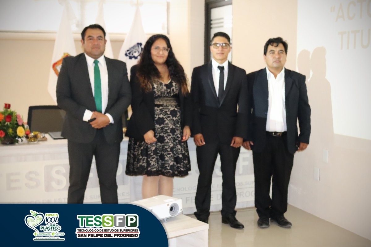 TESSFP_Edomex's tweet photo. #ComunidadTESSANFE Felicitamos al nuevo Ingeniero Civil Alejandro Hernández Jiménez, le deseamos mucho éxito en su vida profesional y personal. Te invitamos a poner en alto el nombre del #TESSFP.
#OrgulloTESSANFE  
#TodosSomosTESSFP https://t.co/7u3BurIP9z