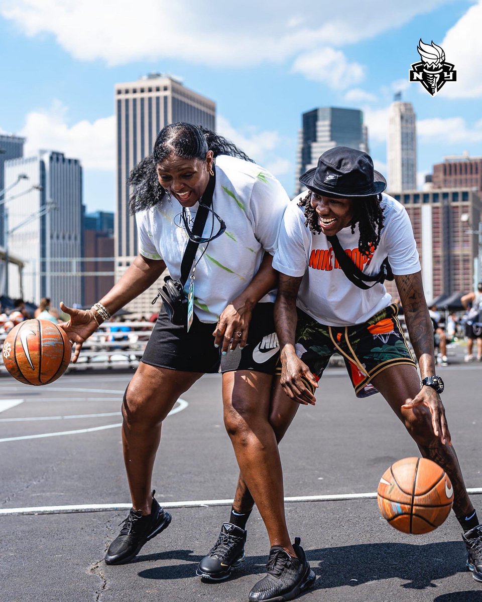 New York Liberty tweet media