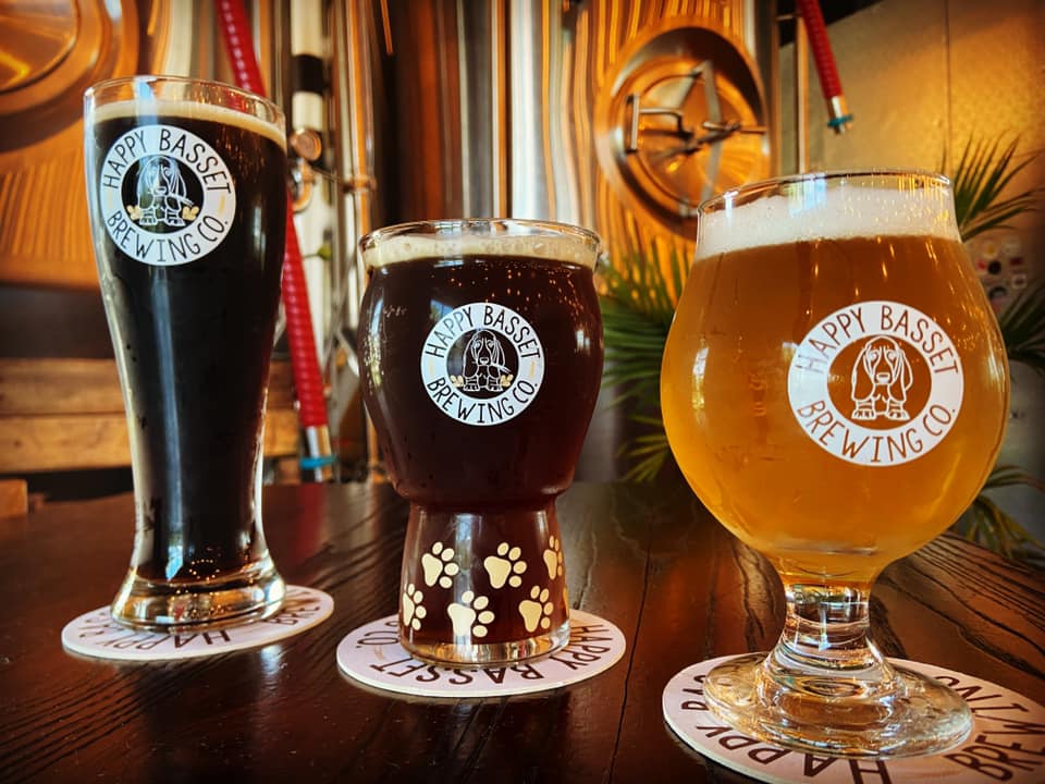 HappyBasset's tweet photo. Happy Tuesday!! Come in and
enjoy some amazing craft beer!! Today all 16 and 13
oz drafts are $1 off!! We'll see ya soon!!
#tuesdaymotivations #drinklocal #Topcity #Kansas #bassethounds https://t.co/3WzIpKvpYk