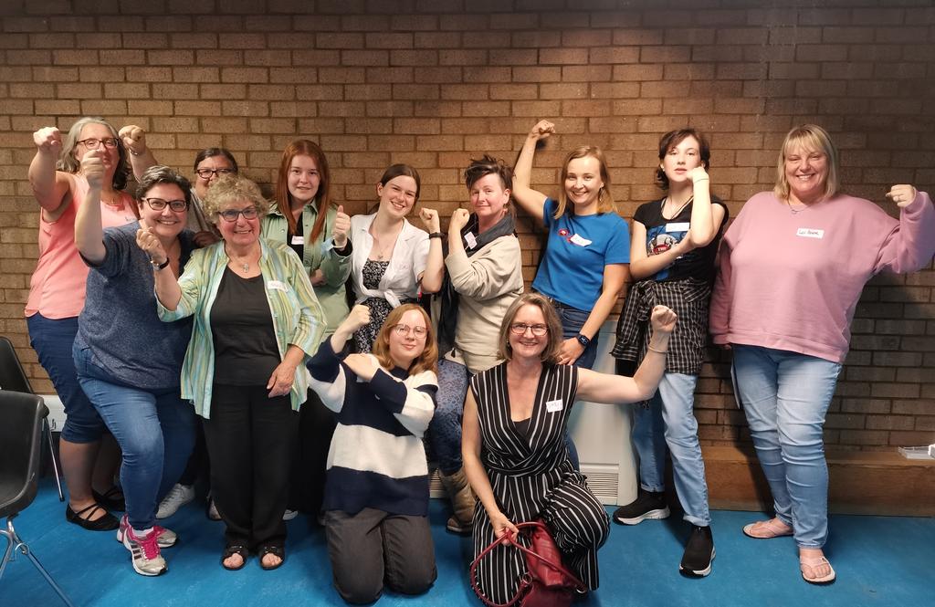 Rights_Real's tweet photo. Cracking #genderbasedbudgeting session with Fa'side Women and Girls Group and @SWBG 🎉🔥
We were:
✅ Prioritising ♀️ issues
Planning for:
🔢 Data gathering
🧺 #HumanRights picnic
🗯️ Learning about rights with @Creative_Voices
CHRDs
🍎 Dooking for rights Halloween party 🎃 https://t.co/7rCmB3wBNo