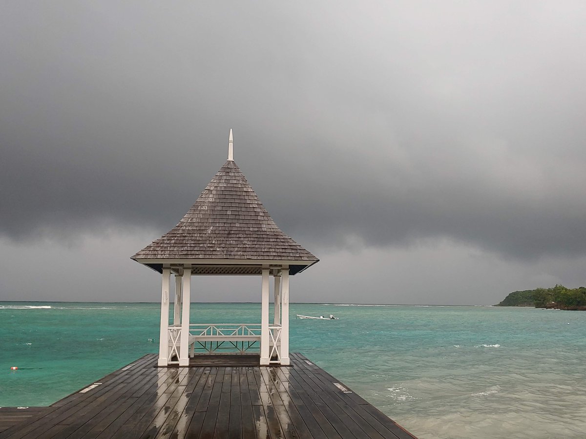 The #storms at #SandalsRoyalPlantation in #Jamaica make everything more beautiful! #GoldenCruiseTraveler #adultsonly #allinclusive #sandals