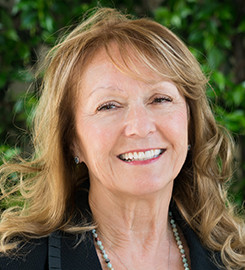 Congratulations to Dr. Lyn Puhek who has a new role in addition to her position as Program Coordinator for the MEPN program.  She is the new interim president of Sigma Theta Tau, Zeta Mu chapter.  The chapter includes both USD and Point Loma Nazarene. Congratulations!