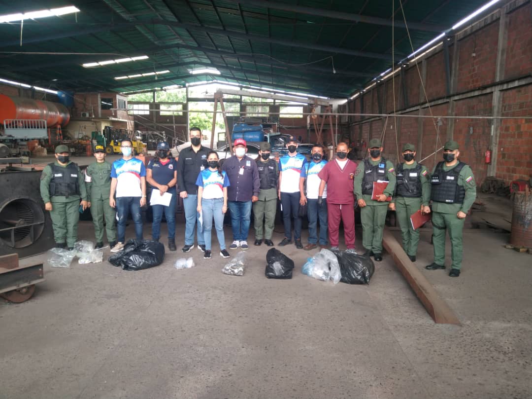 snantidrogas_ve's tweet photo. 👉La Sunad incineró 14 kilos con 751 gramos y 260 miligramos de drogas en el galpón "Láminas de Venezuela", en el municipio Pedro Maria Ureña del estado Táchira. https://t.co/bZZlSyHIeu