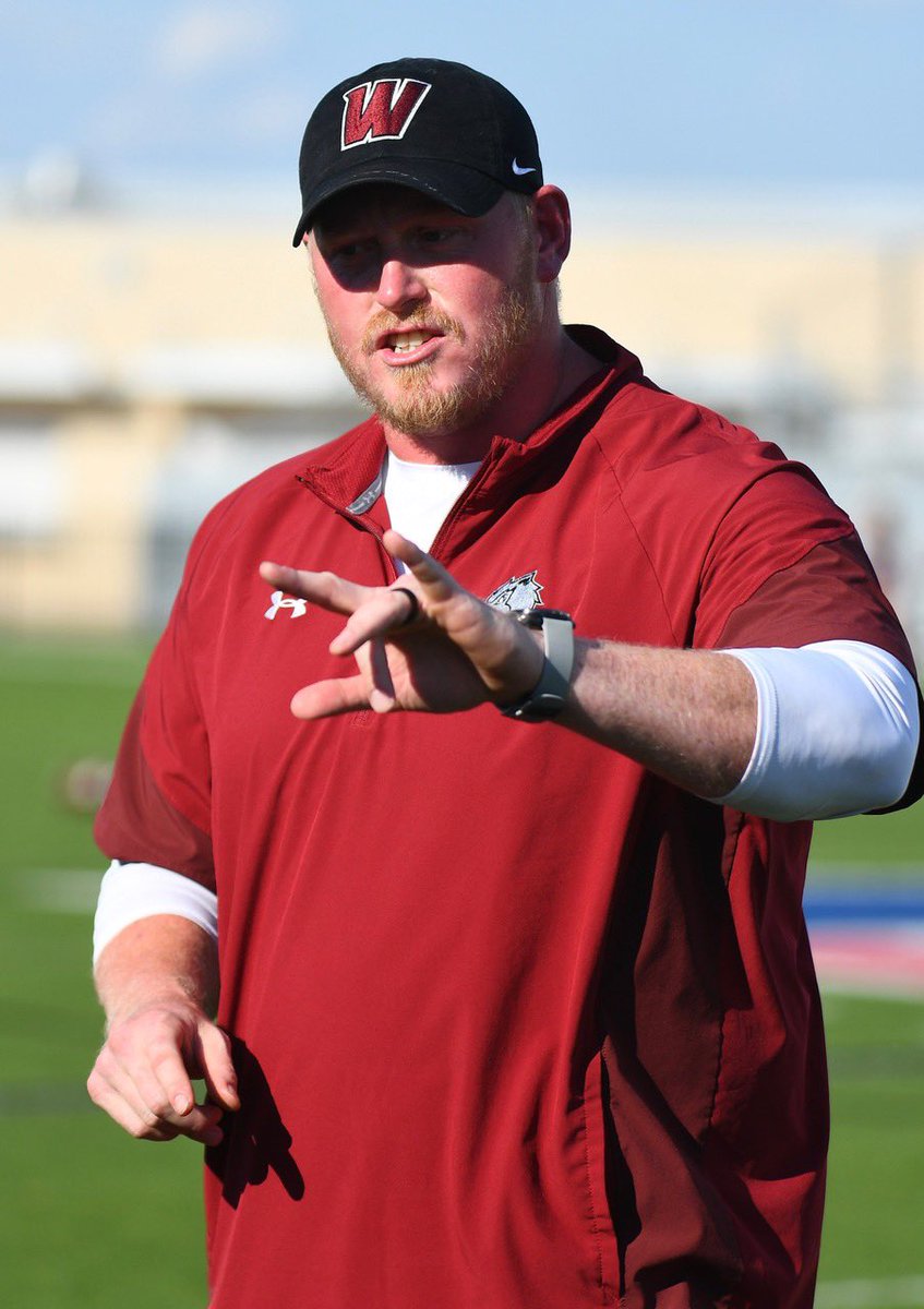 timwalter44's tweet photo. #CoachShoutOut #PfridaysAtTheField @WeissFootball @WeissHighSchool @pfisd #WeissHighSchool #WolfPack #PackStrong https://t.co/cMfmjJLWFC
