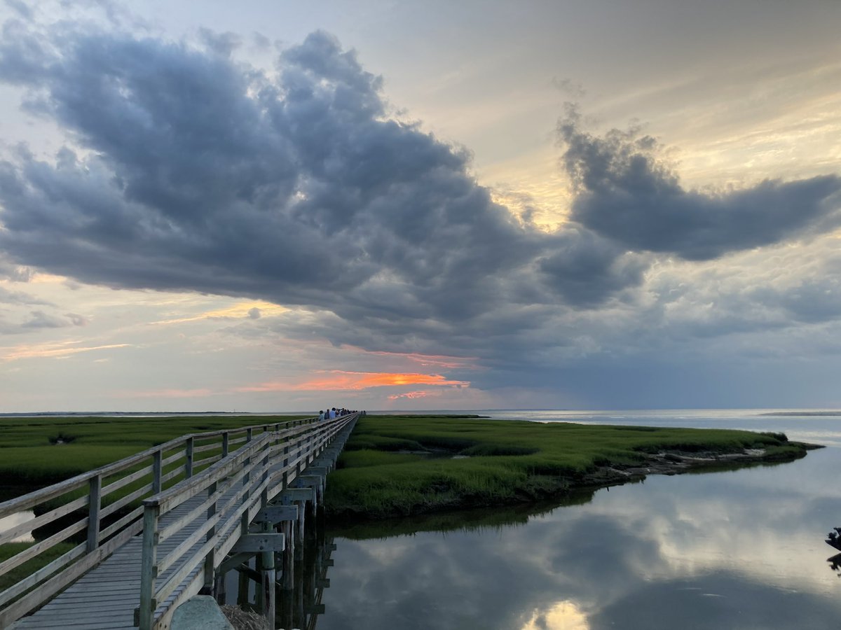ChiefBenson911's tweet photo. @DanRather Cape Cod https://t.co/UBQVnNs4Eo