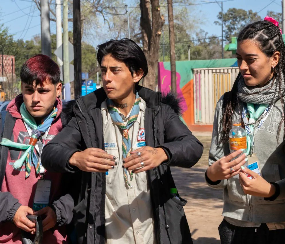 promocytmunicba's tweet photo. Punto de EcoCanje, Muraleada ReciclArte y una campaña de Forestación, fueron los tres ejes de participación comunitaria en esta propuesta para hacer una ciudad mas sostenible. ♻️🌱🎨😍

#ParquesEducativosMuniCba #TodoElAño #EducacionMuniCba #CadaDíaMejor #CordobaCapital https://t.co/psfaP7uXR8