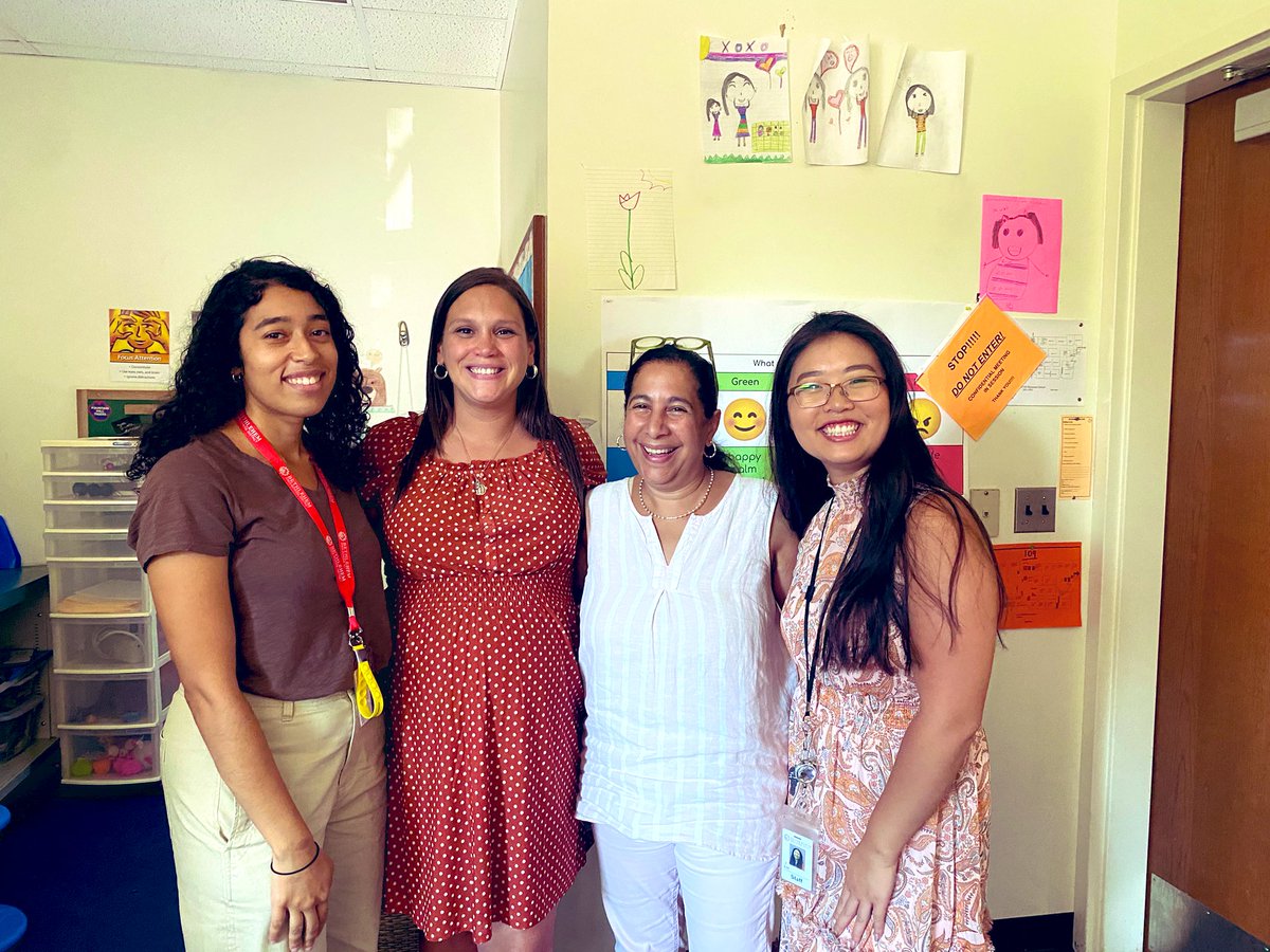 First day of school accomplished! School counselors <a href="/BASDFtHill/">Fountain Hill Elementary School</a> are ready to start an amazing year! #highpaw🐾 #itsathrilltobeonthehill #schoolcounselors 🐯