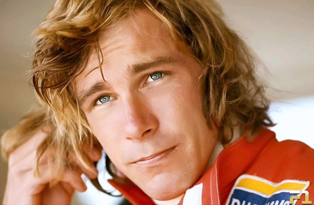 On this day, August 29th, 1947
James Hunt  was born
Happy Birthday James   