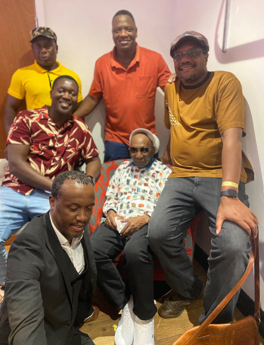 PfZuna2's tweet photo. @LanceGuma @daddyhope @OfficialMukanya Great, unfortunately out of them six, it appears as if there is only one secured vote in 2023 Zimbabwe 🇿🇼 Elections ? 
The ‘Harare Junta Regime’ will never allow a ‘Diaspora Vote’ https://t.co/awZarXL8Xs