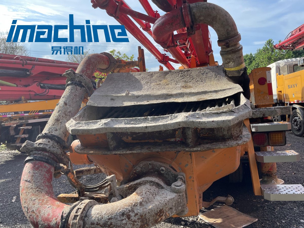 Jessica99854409's tweet image. #iMachine, your #usedmachine partner 🫶

Do you still finding #concretepump in good price? Only costs $80,000 you could get one with #Benz chassis. 

Manufacture Year: 2015
Model: 38M
Chassis: Benz
Brand: #sany

Contact Jessica at:
M:+86 185 7080 5782
E: jessica@imachine123.com
