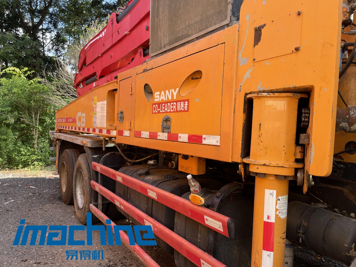 Jessica99854409's tweet image. #iMachine, your #usedmachine partner 🫶

Do you still finding #concretepump in good price? Only costs $80,000 you could get one with #Benz chassis. 

Manufacture Year: 2015
Model: 38M
Chassis: Benz
Brand: #sany

Contact Jessica at:
M:+86 185 7080 5782
E: jessica@imachine123.com