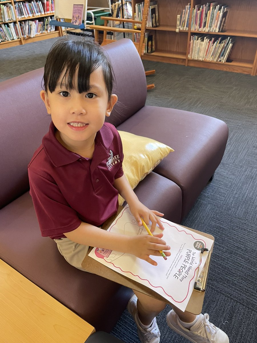 ibmisstitus's tweet image. G2 had great discussion over what it means to be a “purple person” - great connections made to the #IB learner profile traits! #waexcels #wabradleylibrary