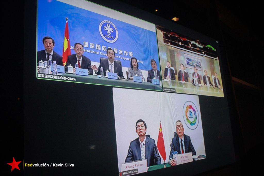 Ceremonia de firma de notas sobre avances del programa de viviendas China/Nicaragua.
🇳🇮🤝🏼🇨🇳