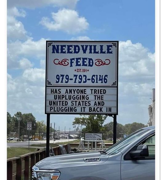 JustMePam tweet media