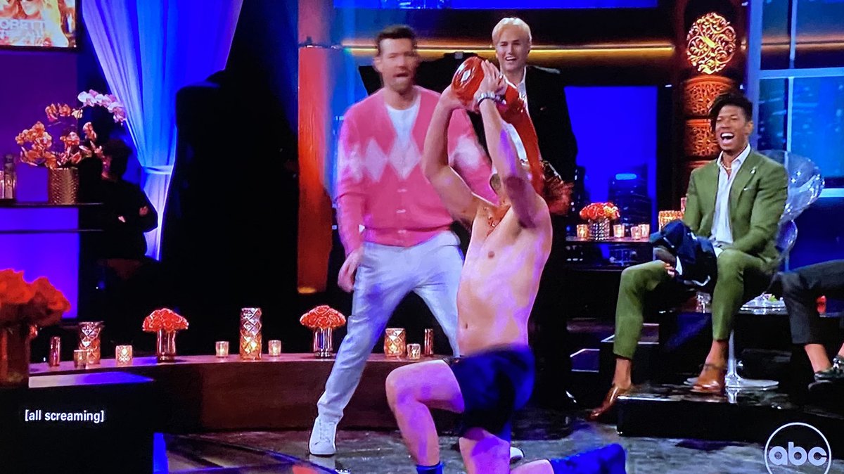 steal_ya_4_asec's tweet photo. Me too, Jesse. Me too. 

#bachelorette #TheBachelorette https://t.co/ysMffRCRCp