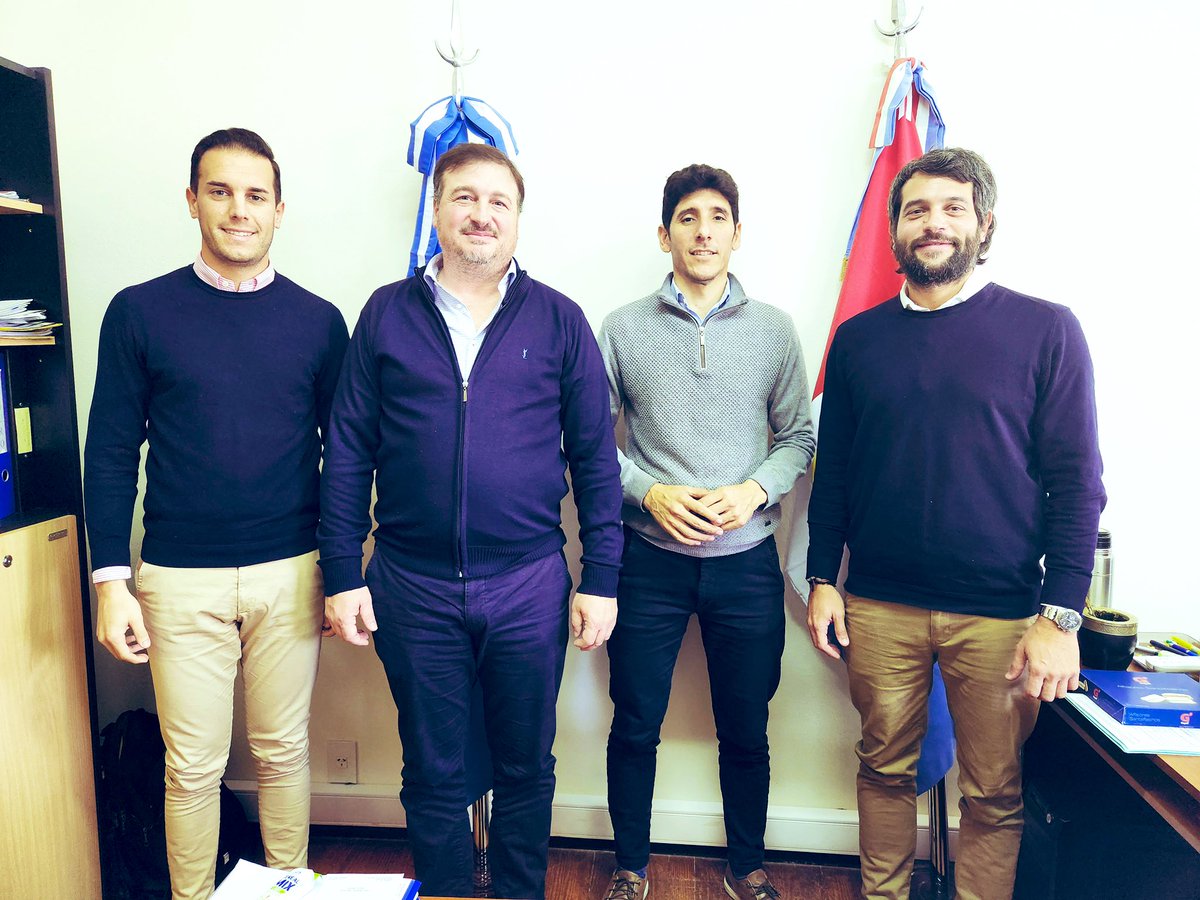 andres_selliez's tweet photo. La Federación en el Ministerio de la Producción Ciencia y Tecnología del @GobSantaFe
@AlexRoig_inaes @INAESarg #FESMAP #INAES #SantaFe #Mutualismo 🇦🇷🏳️🌈 https://t.co/eX6Ef0cJfZ