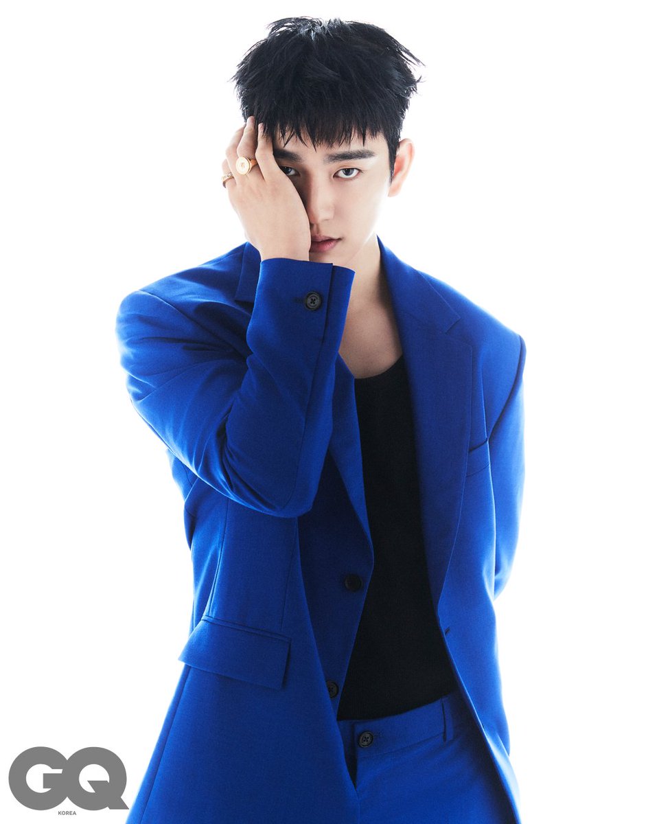 narae8895's tweet photo. #Jinyoung on #Versace IG post with 27.5M followers!🔥👏😍
Pls head over there, 💚💬➿ to show ur love!😍🍑
📍https://t.co/CUKhl73nUs
#VersacePreFall22 #GQKOREA #박진영 #ParkJinyoung @JINYOUNG #GOT7 @jinyoung0922_jp https://t.co/GT6nfwUkSo