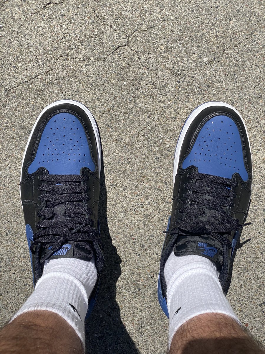 FriscoJonny's tweet photo. What did you wear today? #lowlife #aj1low #jordan1 #mysticnavy #oglow https://t.co/HMh2bqSHY7