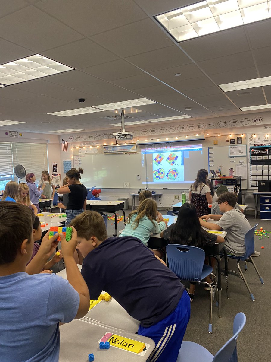 heatherchvojka's tweet photo. Great first day at Hyalite Elementary School!   Thank you to our amazing community❤️. @BSD7Schools #bsd7 https://t.co/kmhZ68fAei