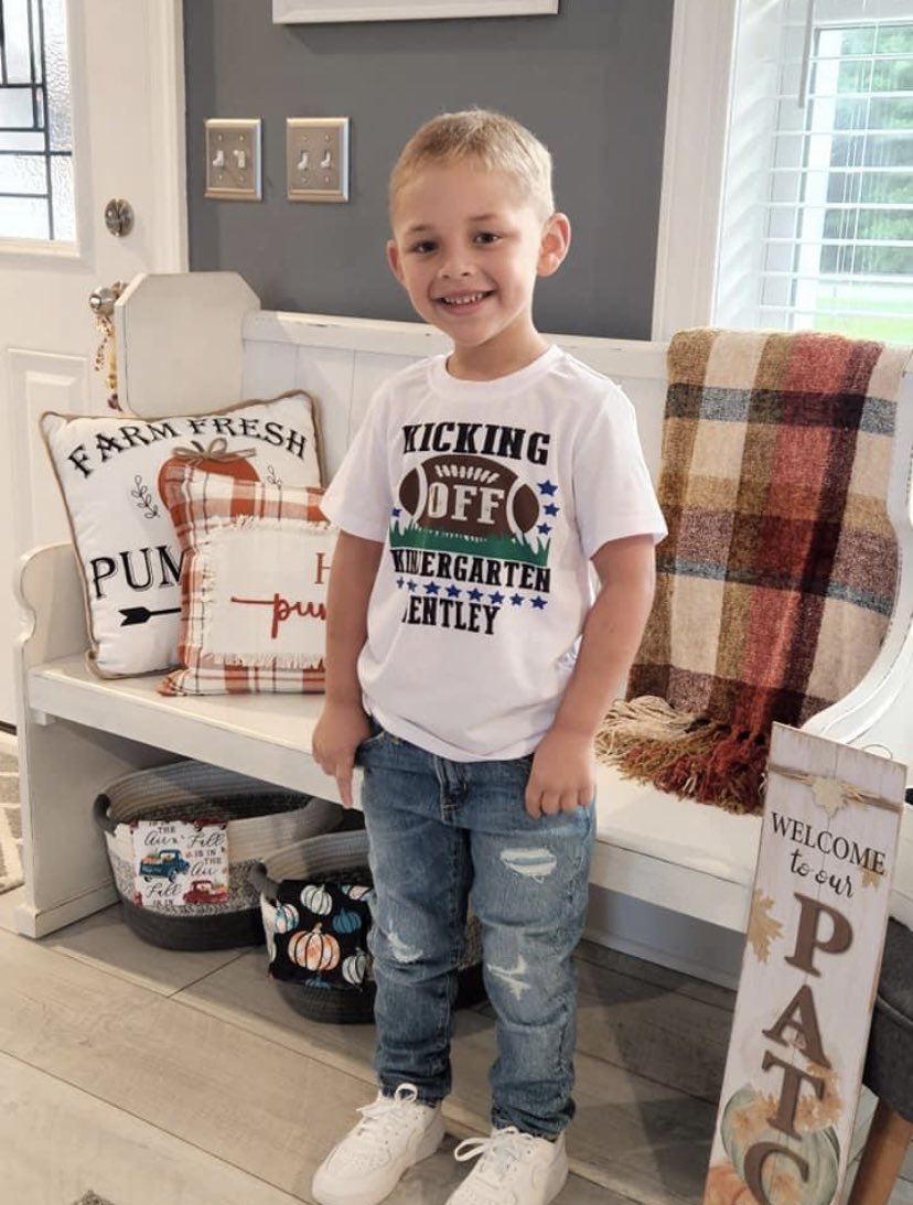 Victoria_lock10's tweet photo. Who told him to grow up so fast ?🥹🫶🏼 https://t.co/B6hPal1qUf