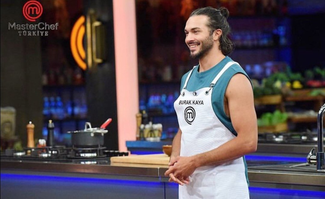 ecemmebru's tweet photo. Yiğidim onlar seni sona bıraksalar da biz seni yarışmanın başında seçtik 🌟 #masterchefturkiye https://t.co/FEnj5BSjS8