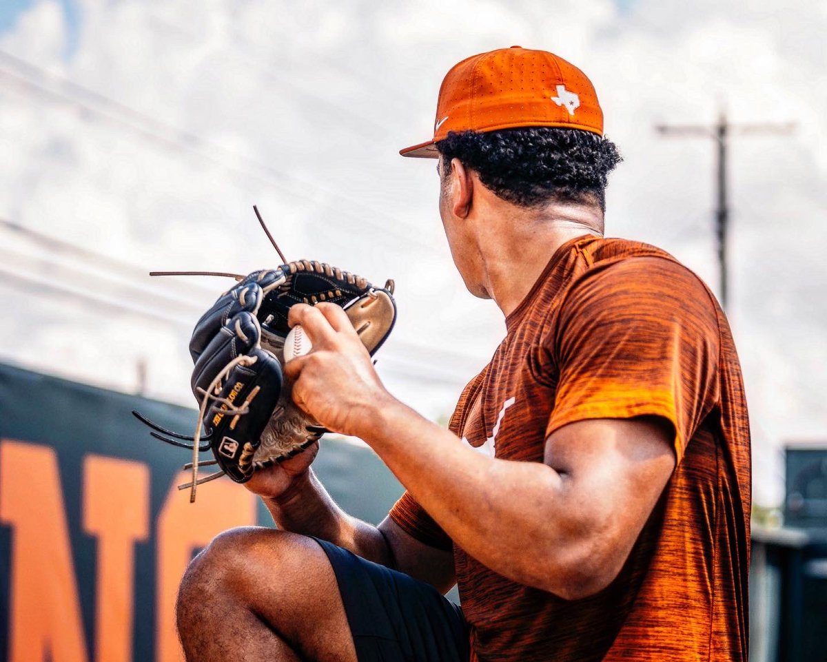 Texas Baseball tweet media