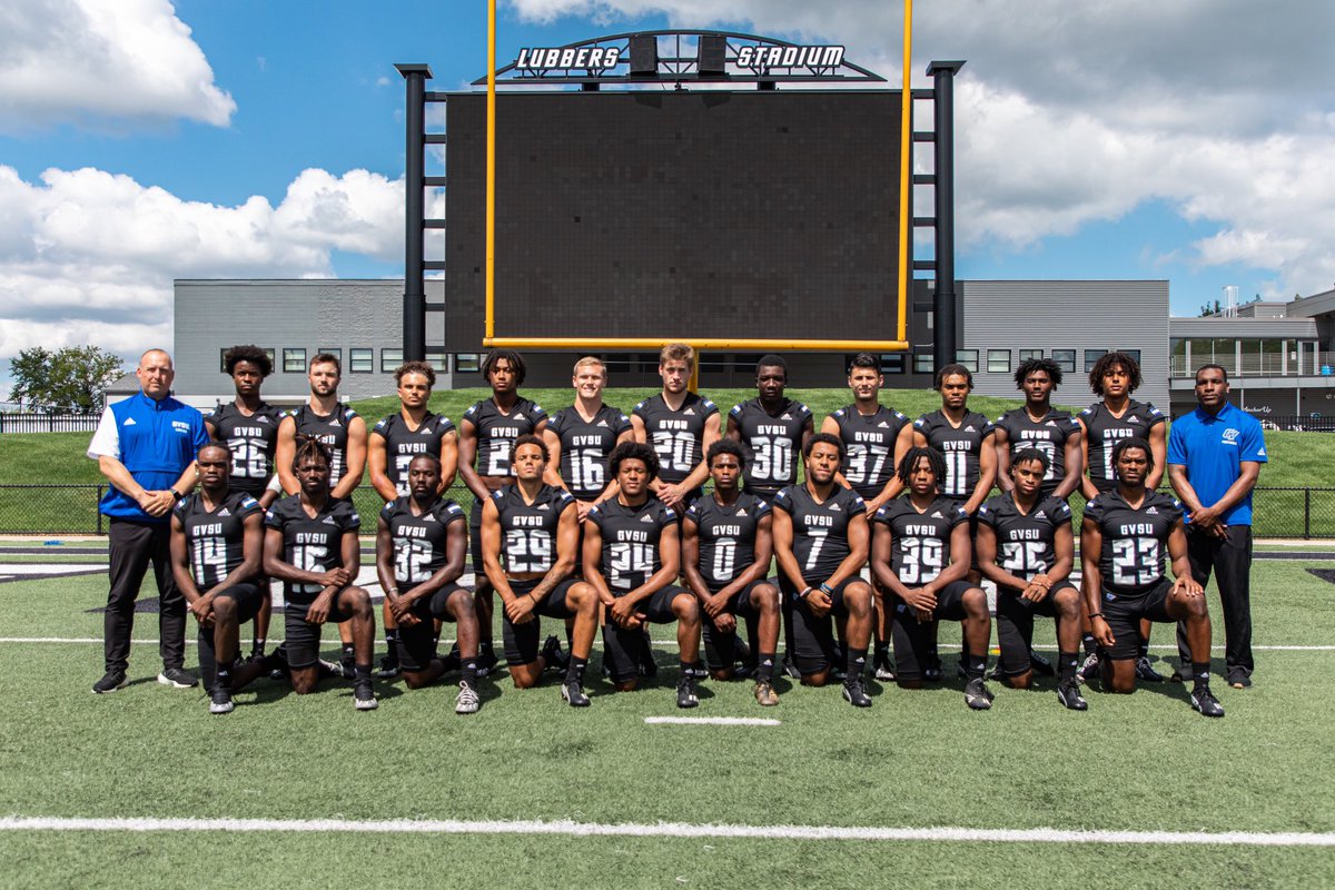 DEM ISLAND BOYZ! ⚓️⬆️ #WAWG