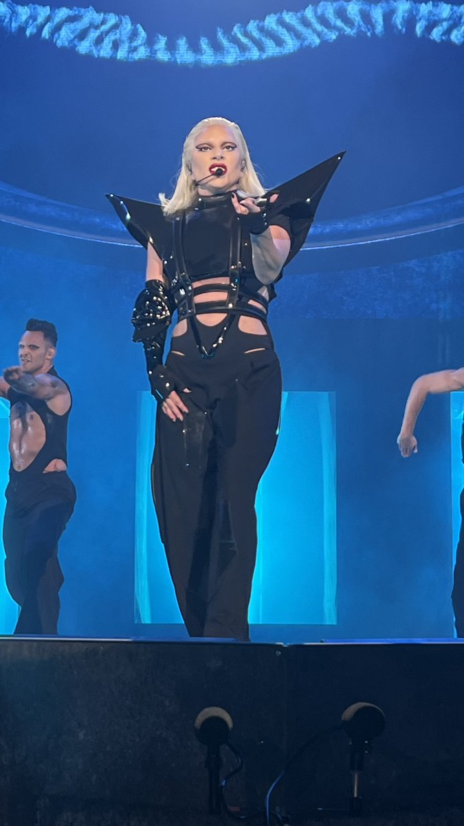 ladgaga13's tweet photo. Joining in with the disbelief that it's already been a month since #chromaticaballlondon @ladygaga we need to be able to relive this amazing show in HQ https://t.co/J3hTq5p0GS