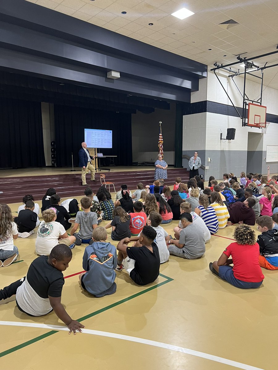 cbbpayne's tweet image. If you don’t already know, it was a great #MAFirstDay for the #JOfamily! @MACSchools