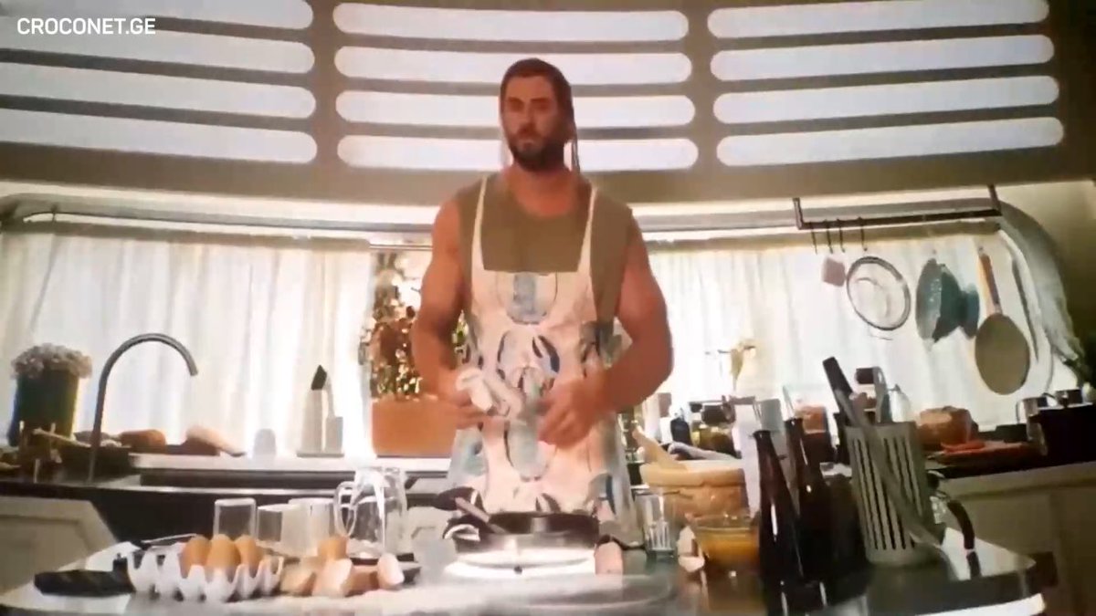 Look WTF #Marvel did to the "Thor-god of thunder " .   you can't find a serious, strong man anymore in modernist Marvel universe, they  are all becoming emotionally weak little  clowns 🤡 while it's totally opposite with a women superheroes ***

#AndrewTate #thor #SheHulk