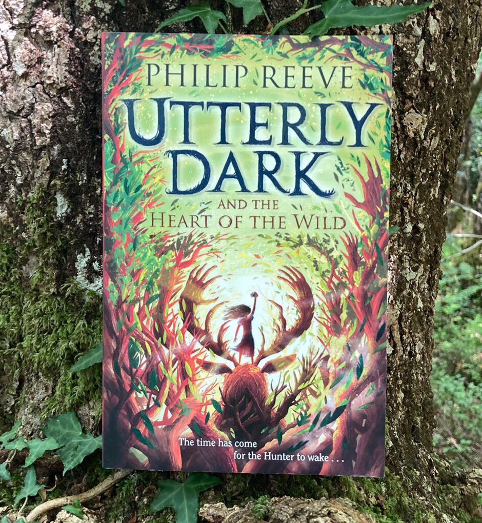 Philip Reeve tweet media