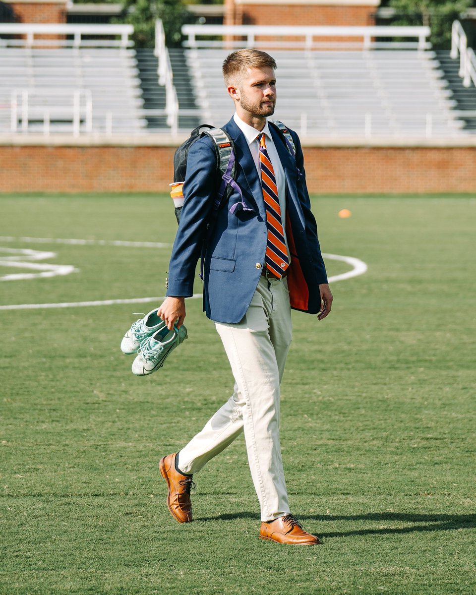 ClemsonMSoccer's tweet photo. Business as usual 👔

#ClemsonUnited🧡💜 https://t.co/g2lkLnezye