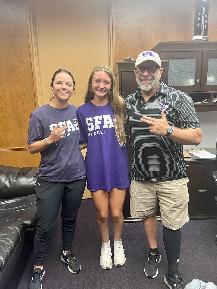 sawyerkohutek's tweet image. I’m so excited to announce my verbal  commitment to further my education and play D1 soccer for @sfa_soccer !   Thank you to my family, friends and coaches for helping me achieve this goal! #godisgood #axem @tminatta @chaunceysc11 @cwakefield14 @tomas_boyle5 @rockymonk8