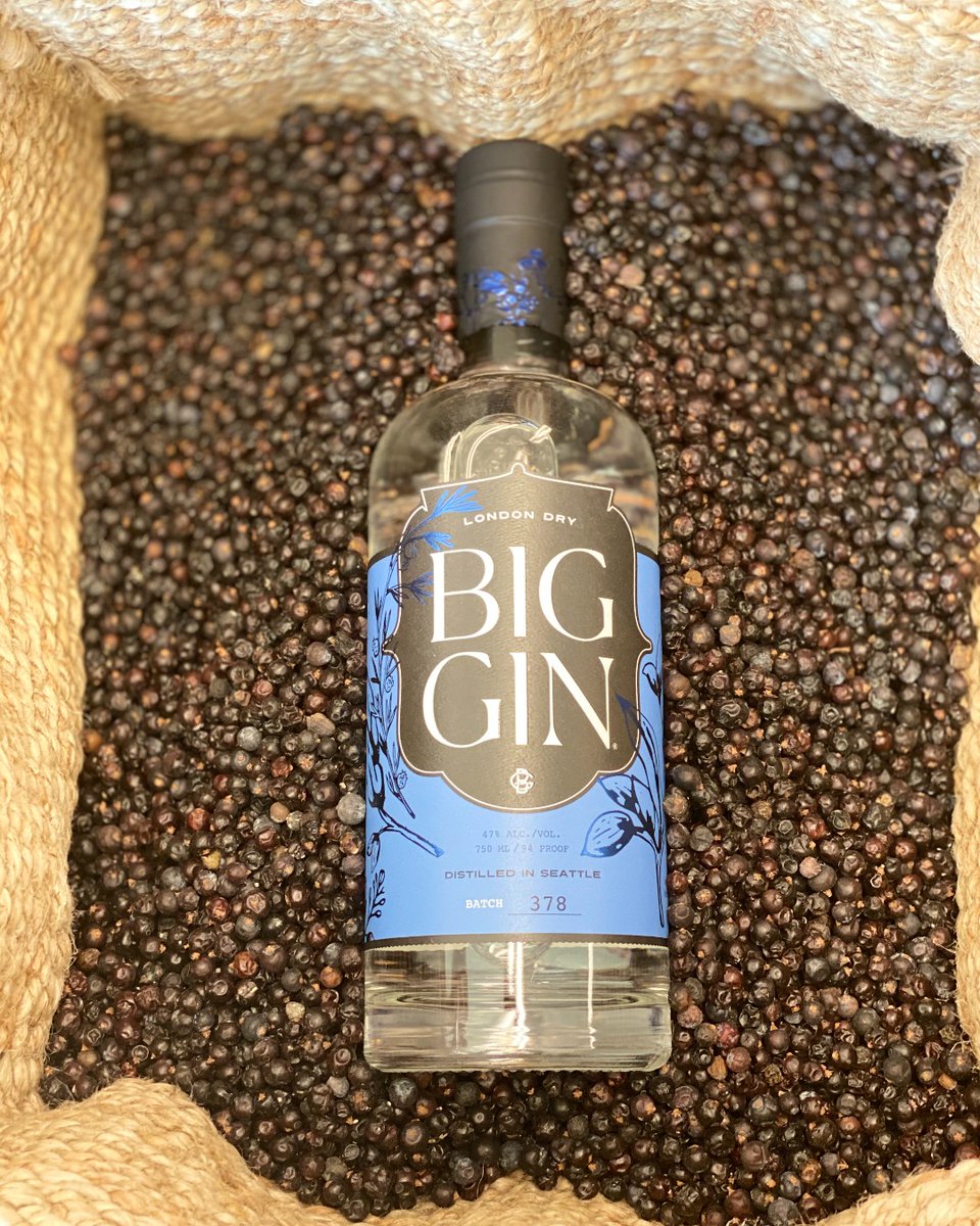 _Big_Gin's tweet photo. After we use herbaceous juniper berries to craft Big Gin, we share it with our local neighbors at @NeptuneSnacks.
Neptune infuses it into Sea Salt & Juniper fish jerky & it’s delicious. It adds a bit of fresh piney flavor to already tasty snacks! #fishjerky #spentjuniper https://t.co/Lnr67mXTNb