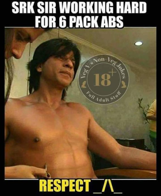 Syedxtiger's tweet photo. @JustHereForSRK @Pkingsrk Lol badi mehnat chal rahi hai six packs ke liye 😂😂😂 @iamsrk https://t.co/aFeAGKvp3j