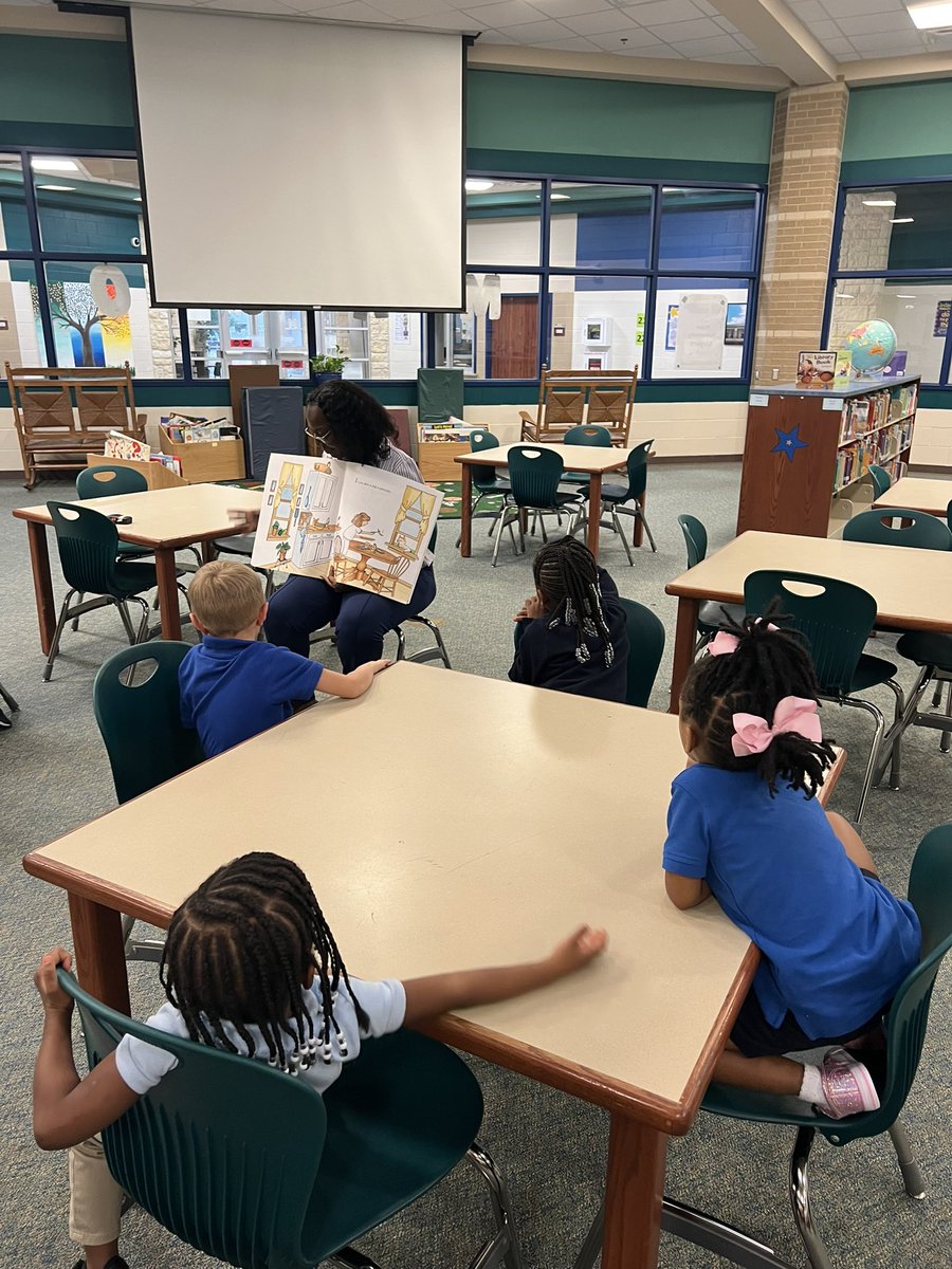 21st Century is in action with homework to read alouds! Learning never stops! #MajorAllStars