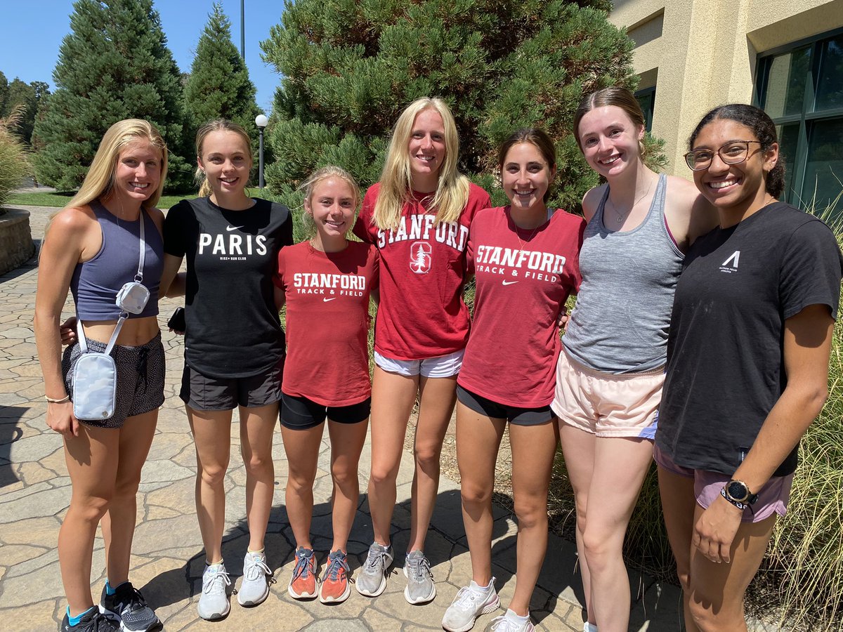 StanfordXCTF's tweet photo. Look who’s here: The fastest freshmen in the country! 
Julia Flynn, Nicola Hogg, Caroline Wells, Riley Stewart, Ava Parekh, Roisin Willis, and Juliette Whittaker!
#gostanford https://t.co/R98XcI4hMp