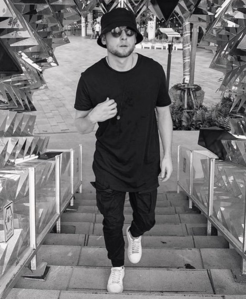 It’s been a minute but a track I’ve been sat on for a while and is one of my favorites is right around the corner ,and I can’t wait to show you all. #tommyvercetti #whereyawanabe