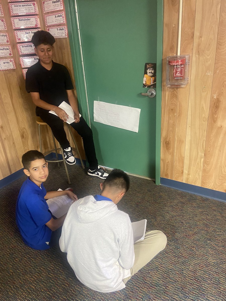 My 8th Grade Math class participating in an afternoon Gallery Walk! @JDrugan_PK8 #DragonsTakeTheLead