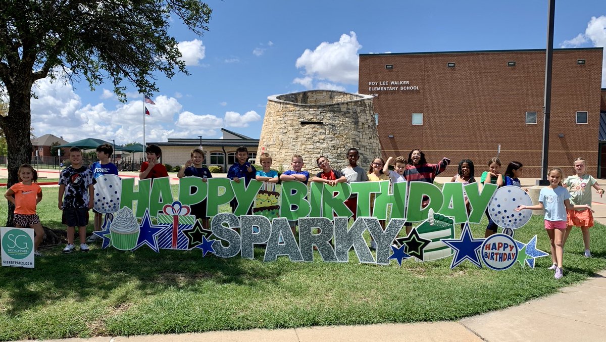 Happy birthday Sparky! #walstars