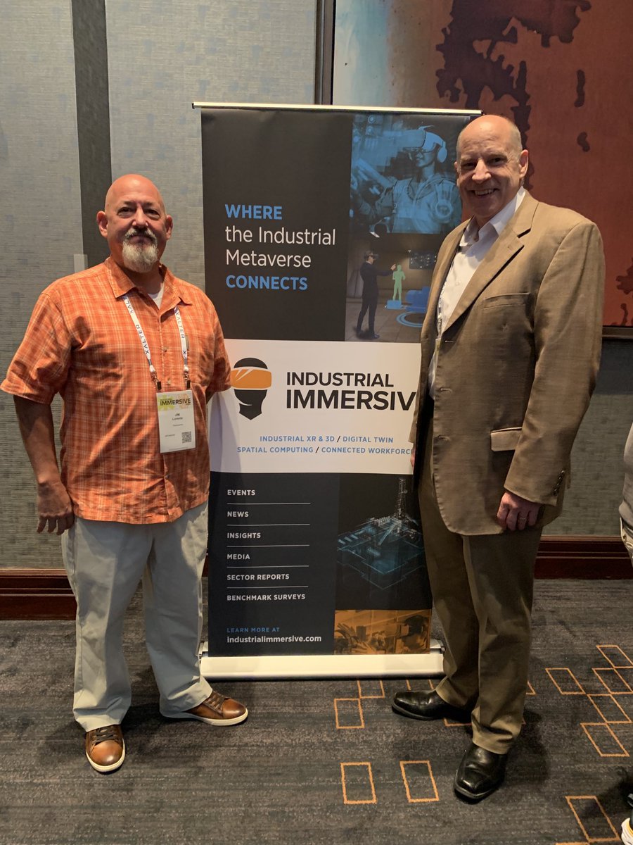 At Immersive Industrial Conference in Houston, presenting and speaking. Great show! With ⁦@42dive⁩ Jim Lorentz