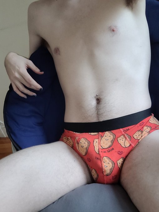 Hanging out in my undies while I pack :p wish I didn't pack the lube and toys first haha https://t.c