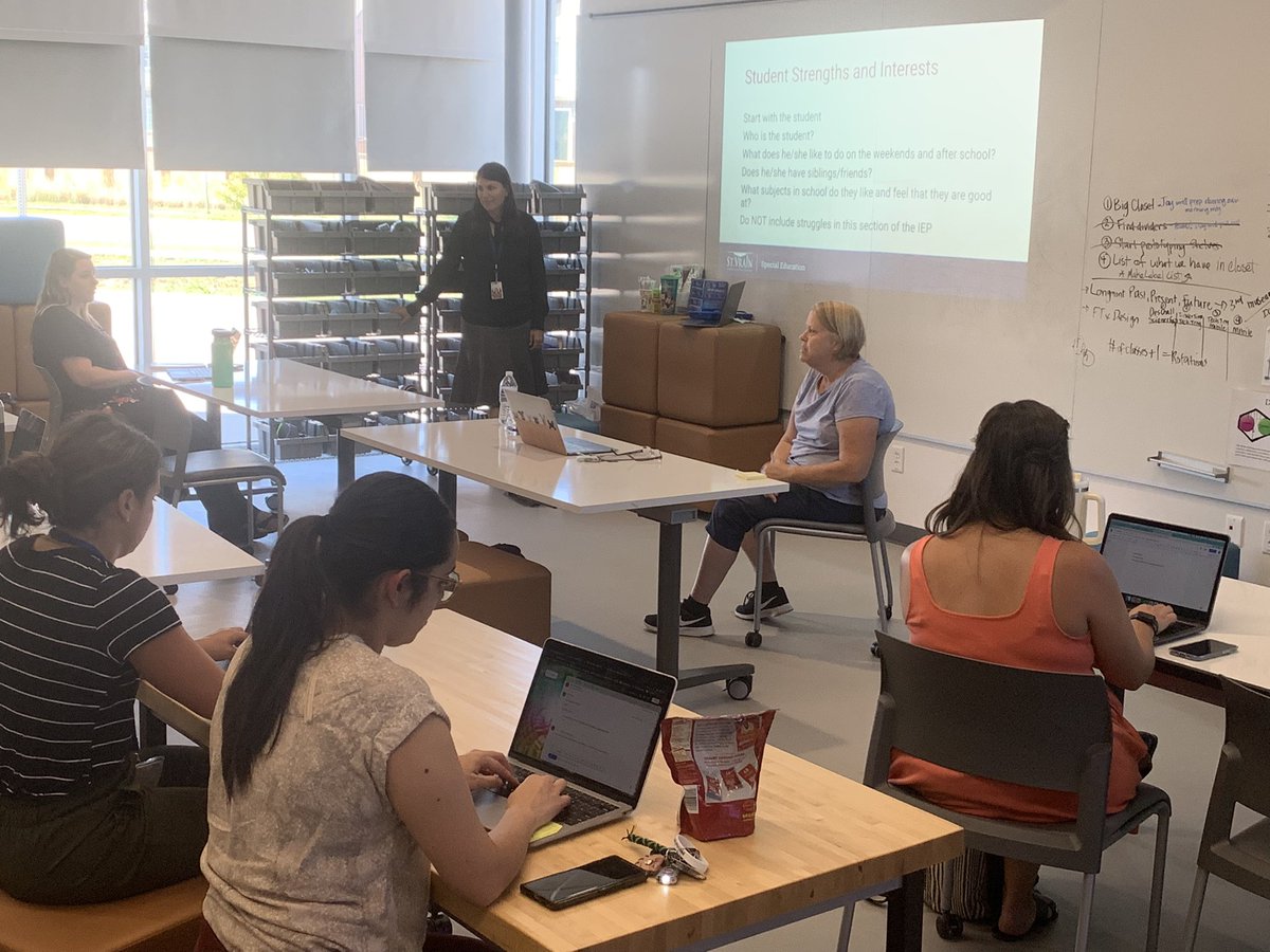 StVrainOPD's tweet image. Induction Cohorts are in full swing at the Innovation Center. @ICSVVSD Even Misti robot is learning here tonight. This is induction as part of the #StVrainStorm @SVVSDSpecialEd @MrsLauer  #LearningisOurPriority